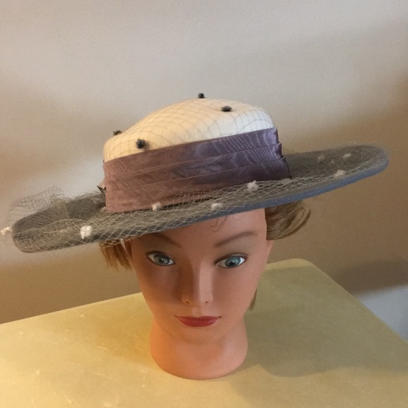 Vintage Whittall & Javits Gray and Ivory Hat - Picture 3 of 13